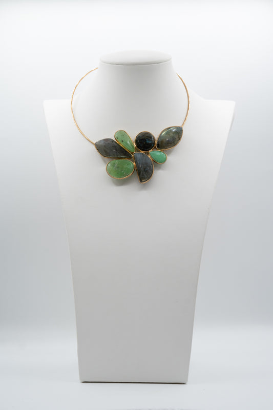 Collana Flora Boreale in labradorite e crisoprasio, vista completa