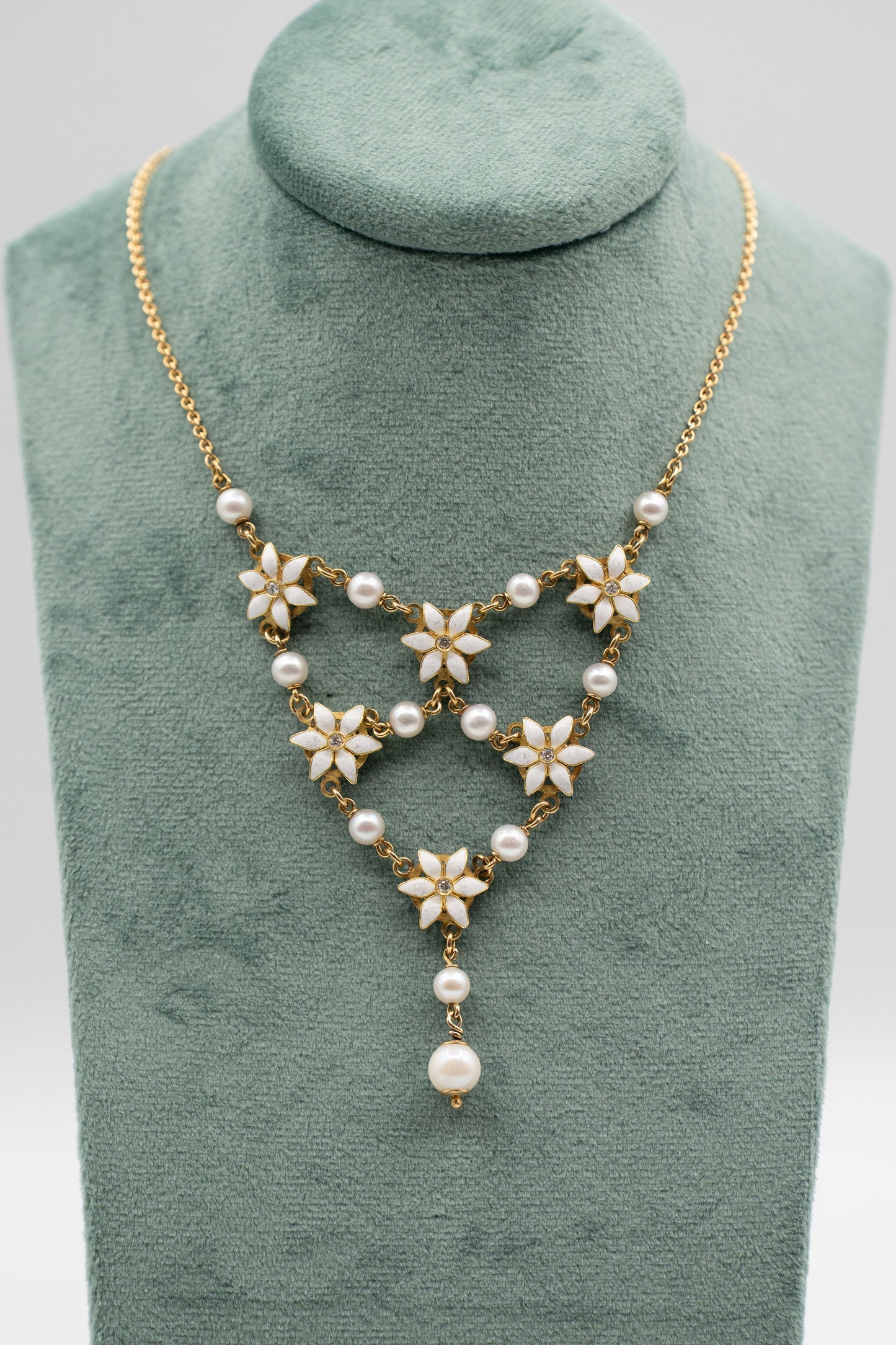 Collana Giardino di Perle in oro 18 kt con perle e diamanti, vista completa