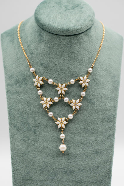 Collana Giardino di Perle in oro 18 kt con perle e diamanti, vista completa